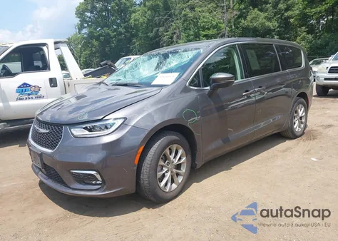 2023 Chrysler Pacifica Touring L Awd z USA, uszkodzony, nr VIN 2C4RC3BG5PR584826